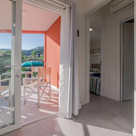 Costabella Bungalows Campeggio *